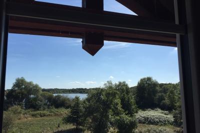  Le Chalet de Plume Cane - vue du 2eme étage - Agrandir l'image 4 sur 5, fenêtre modale